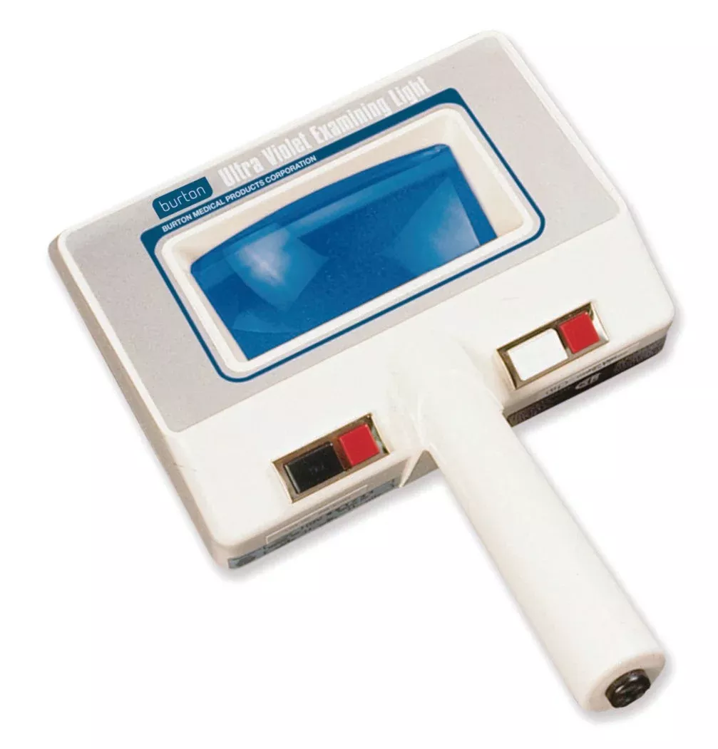 Burton Medical Products Ultraviolet Light with Magnifier, 1 Each