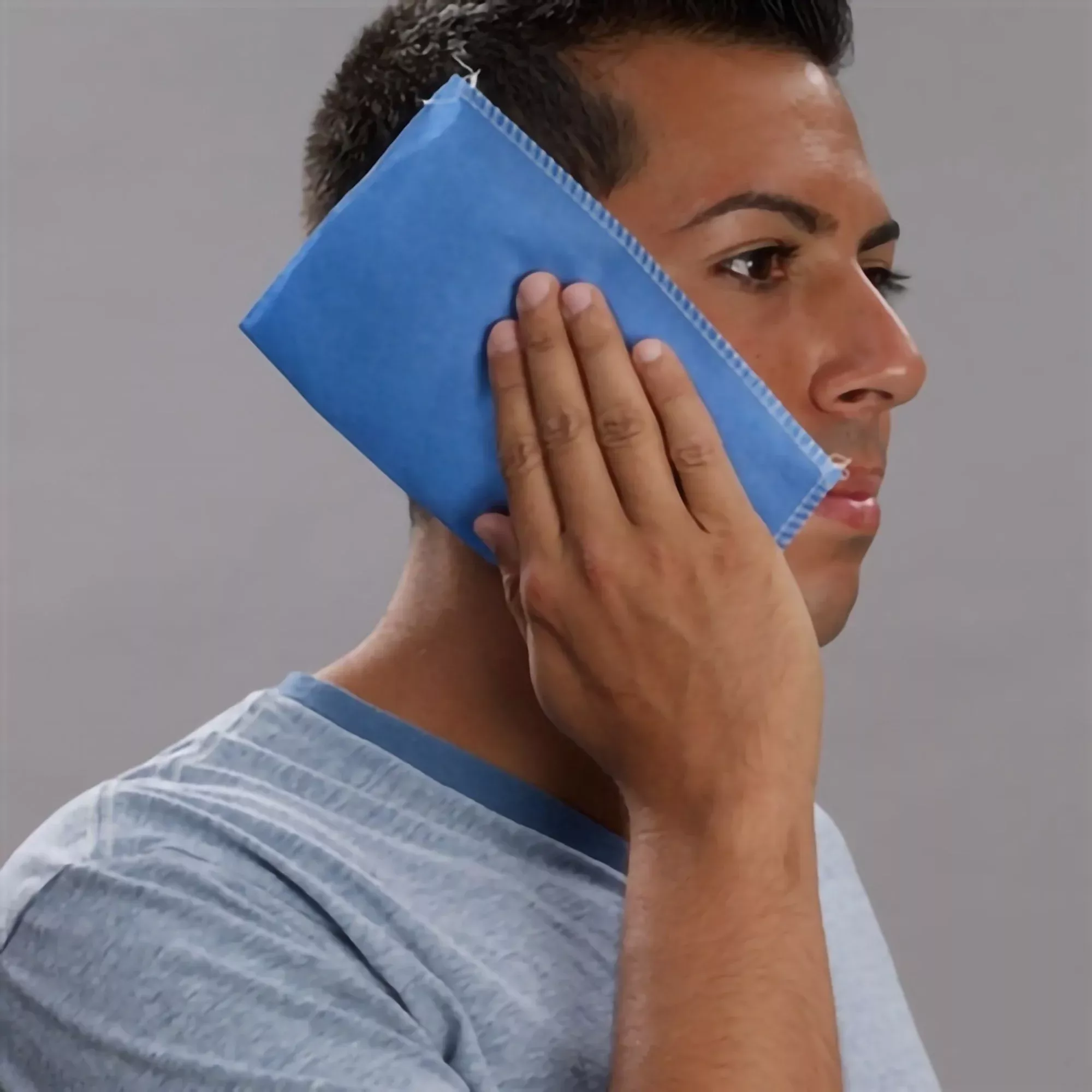 Easy Sleeve™ Cover for Use with Hot or Cold Pack, 1 Pack of 24