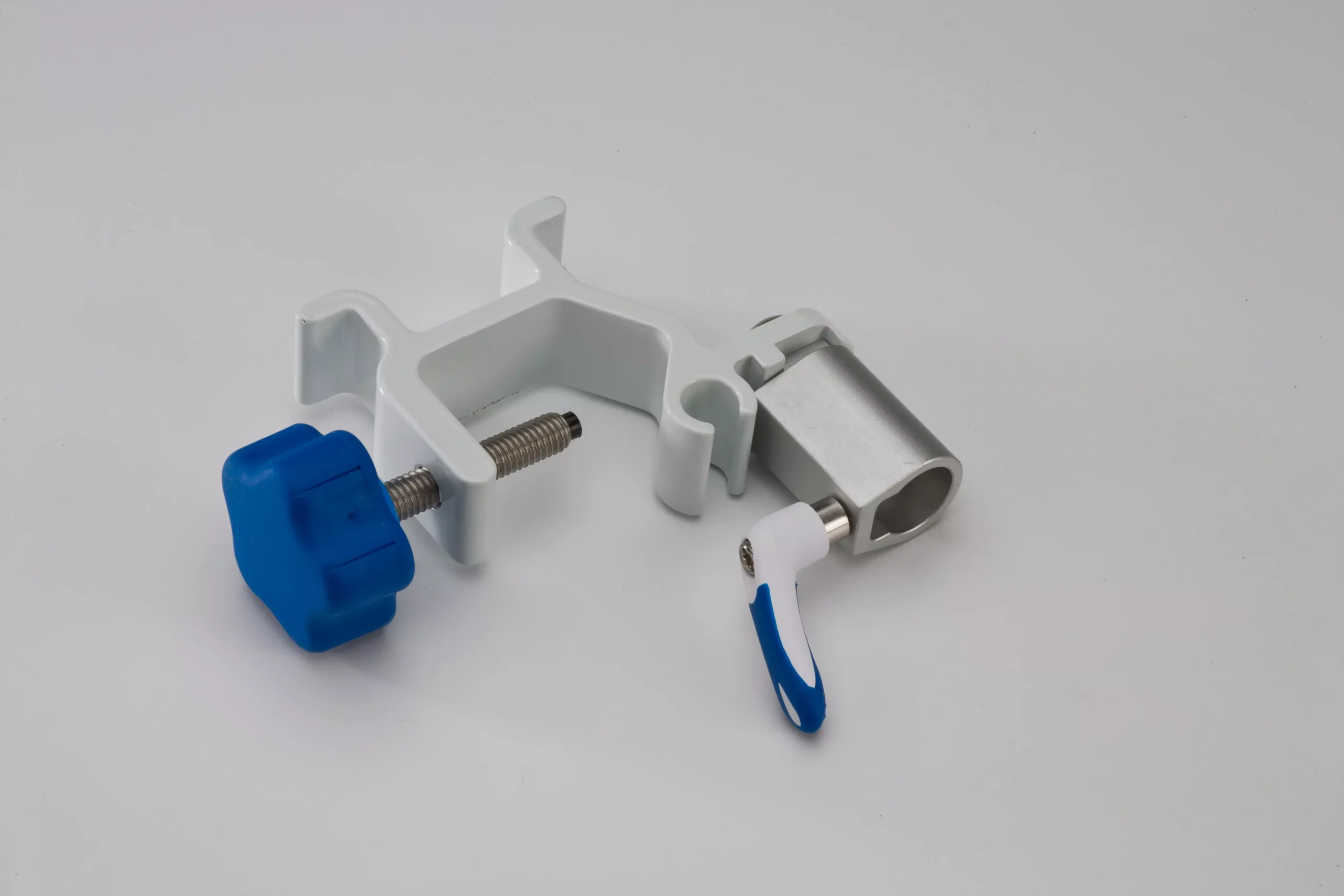 Kangaroo Joey™ Pole Clamp, 1 Each