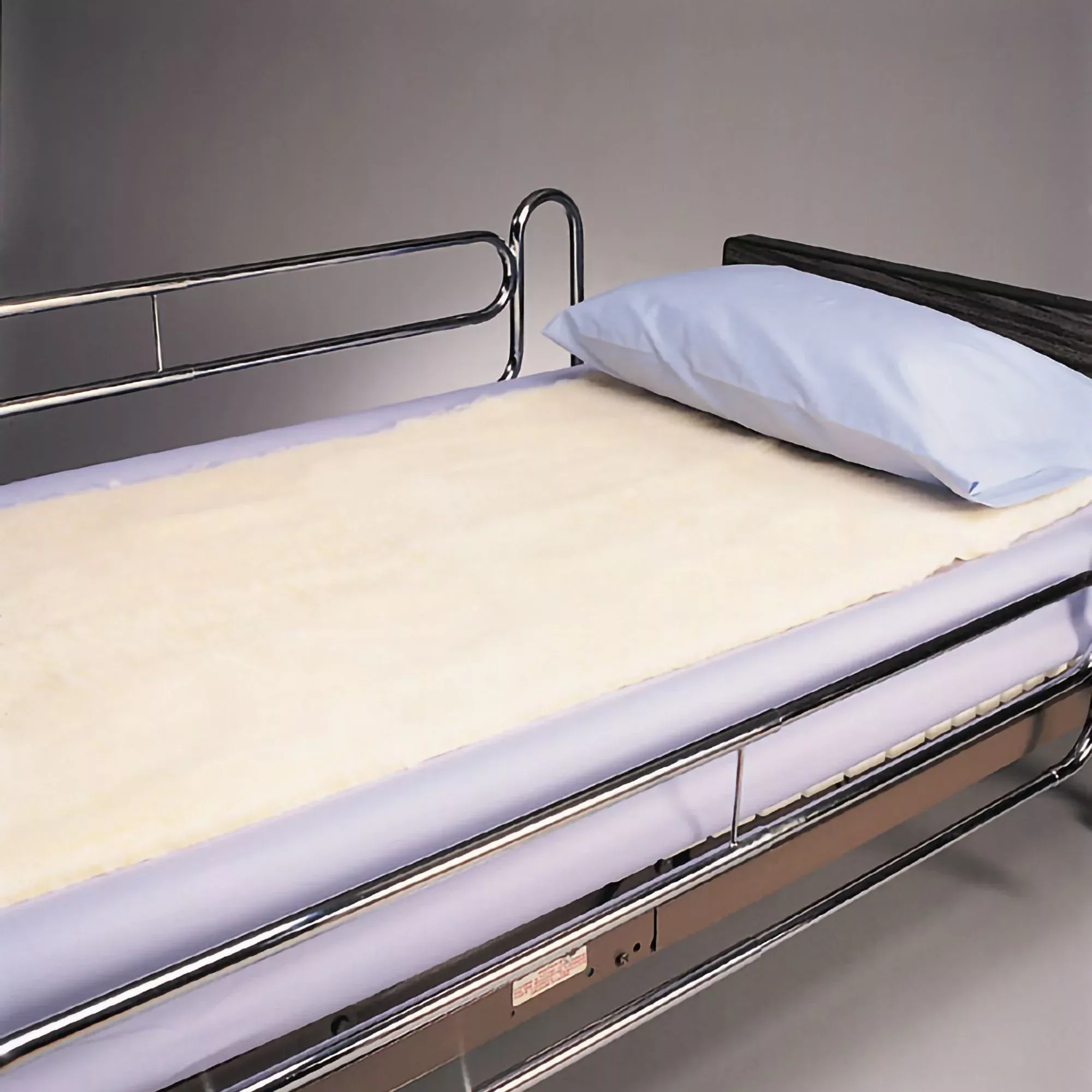 SkiL-Care™ Decubitus Bed Pad, 1 Dozen