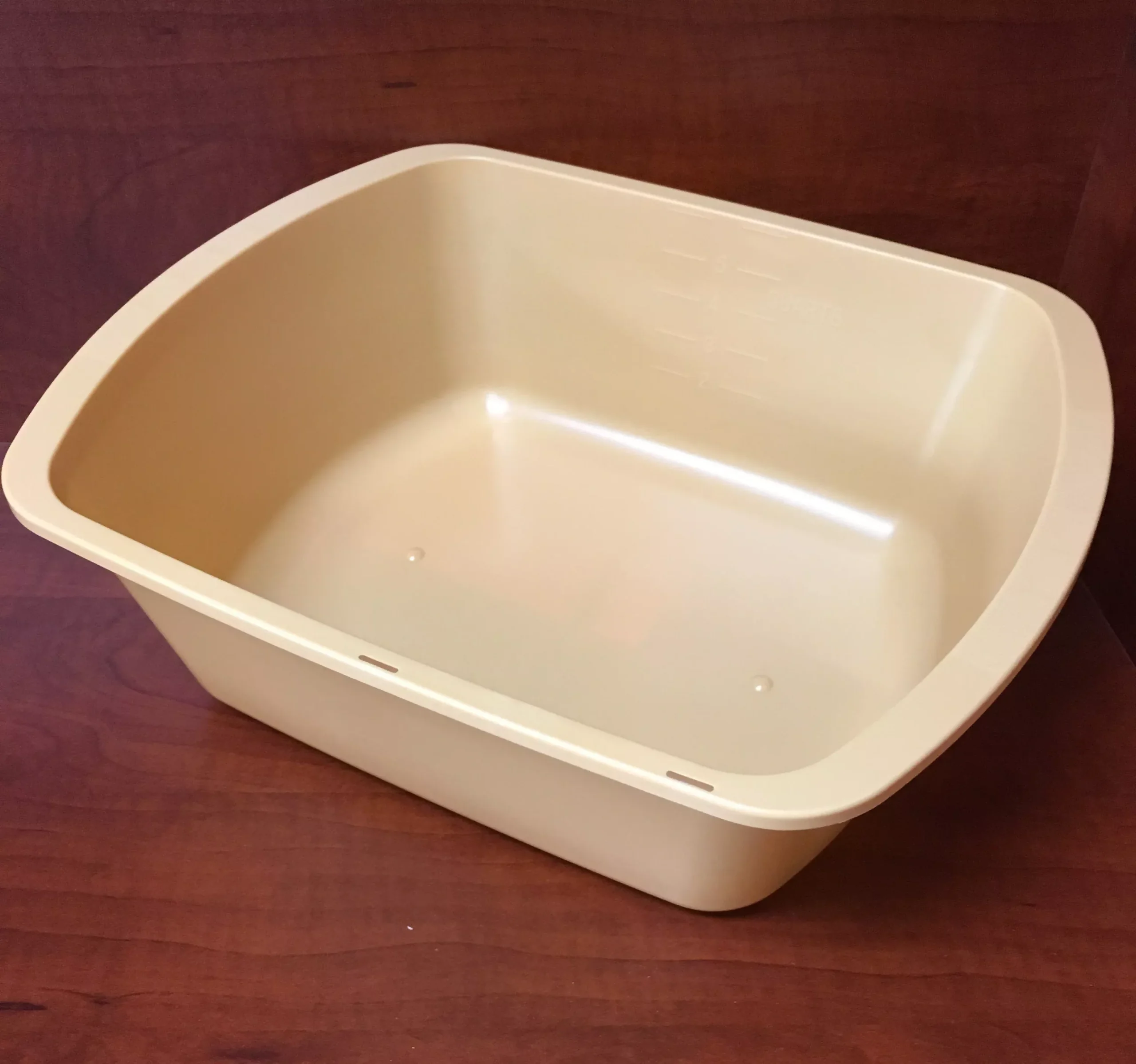 Wash Basin, Rectangular, 6 Quart, Gold, 1 Each